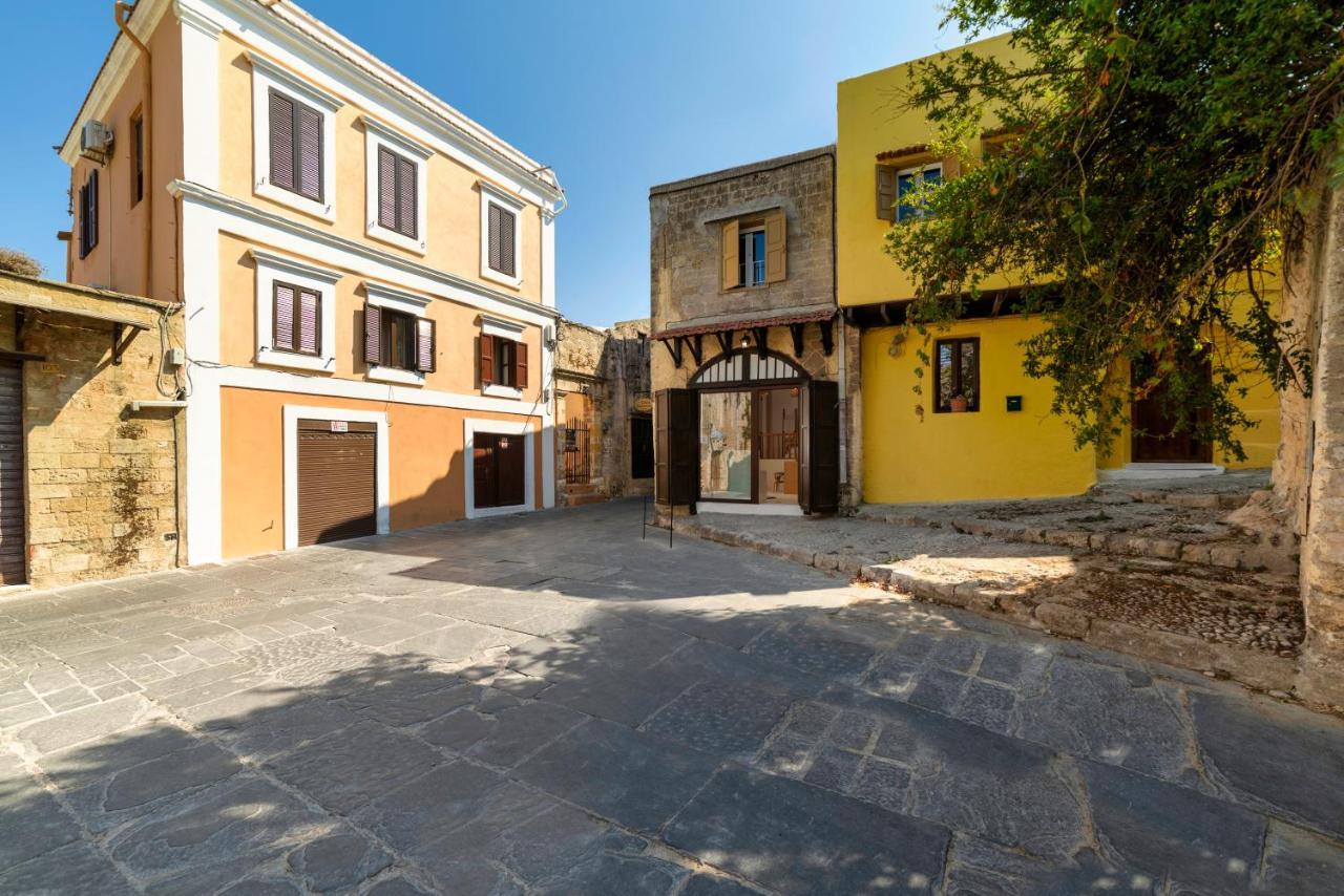 Voyaz Boutique Apartments & Suites -Old Town Rhodes City Екстериор снимка